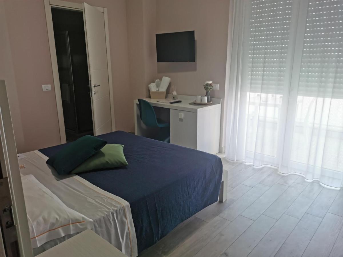 Elite Boutique Hotel Roseto Degli Abruzzi Buitenkant foto